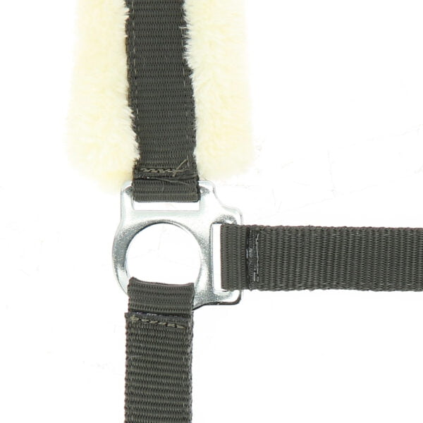 CABEZADA DE CUADRA EQUITHEME "MOUTON SYNTHÉTIQUE DOUX"