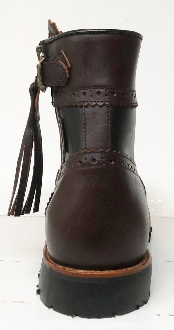 BOTA BAJA EN SERRAJE ENGRASADO