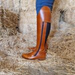 BOTA HÍPICA CON ELÁSTICO
